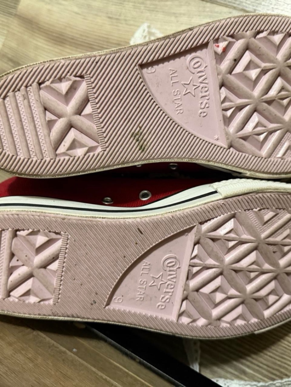 GUC. Converse wedge platforms with crocheted laces and pink bottoms. Sz 9 - Picture 4 of 4